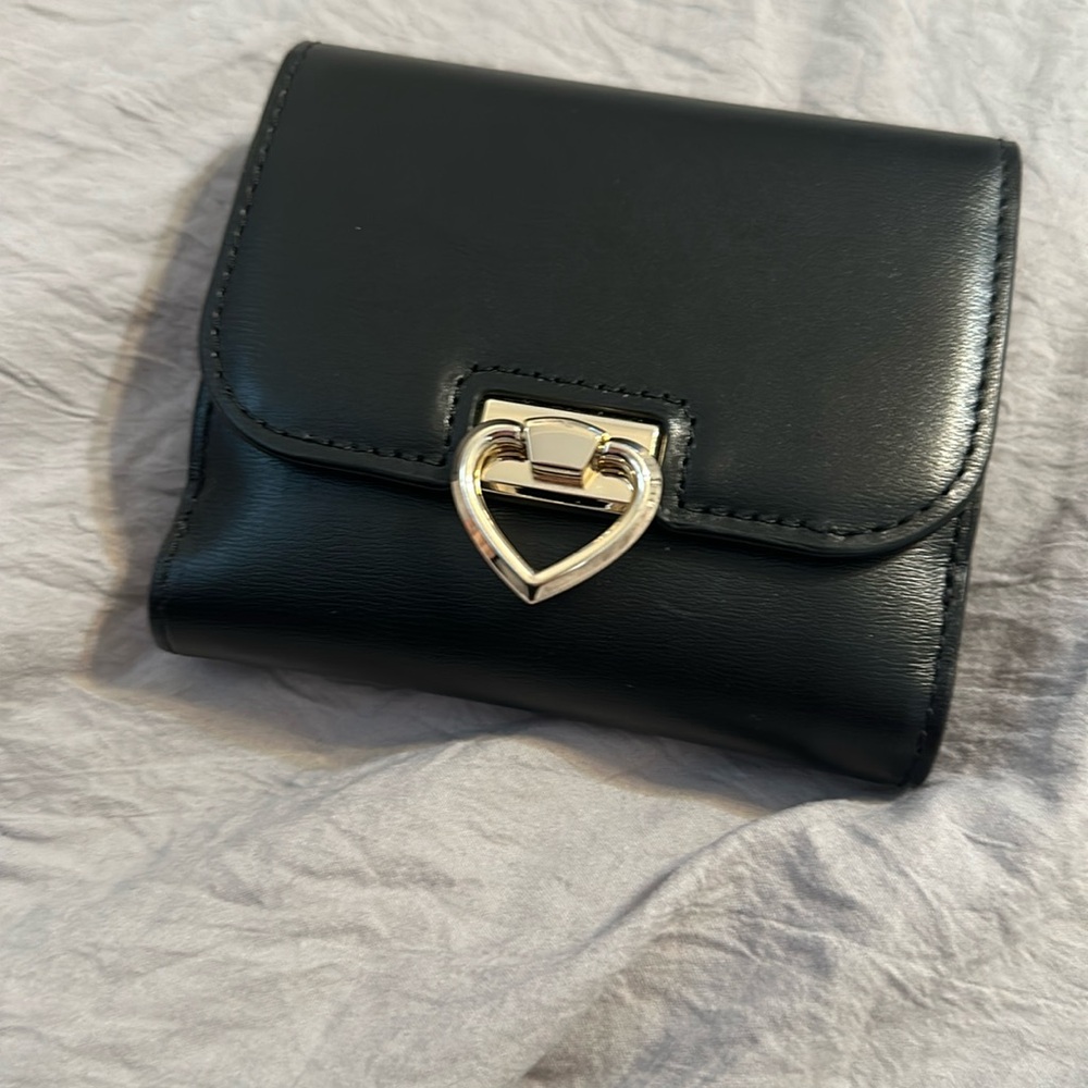 Kate spade heart wallet